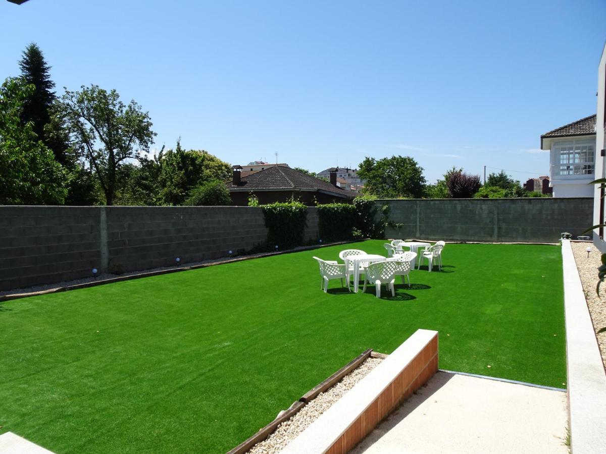 Albergue Santiago 15 Monforte Monforte De Lemos Εξωτερικό φωτογραφία