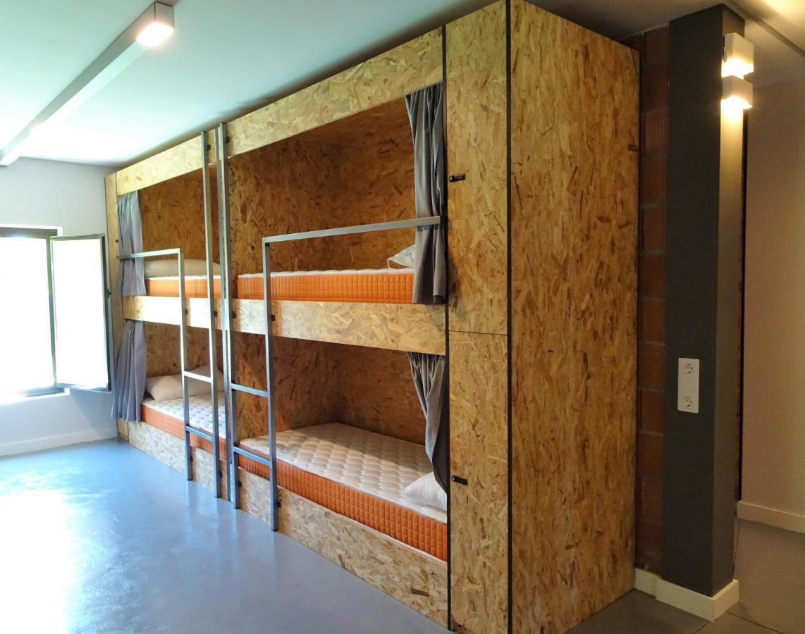 Albergue Santiago 15 Monforte Monforte De Lemos Εξωτερικό φωτογραφία