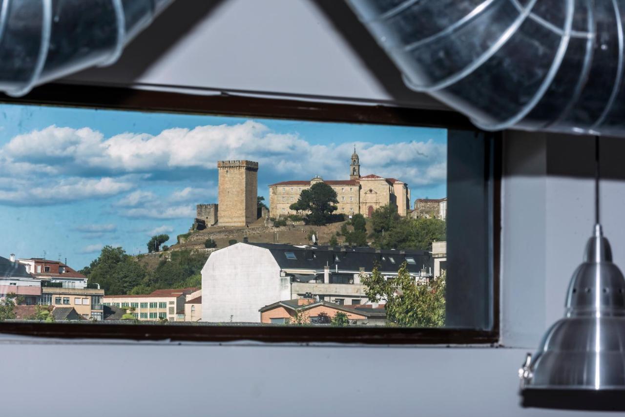 Albergue Santiago 15 Monforte Monforte De Lemos Εξωτερικό φωτογραφία