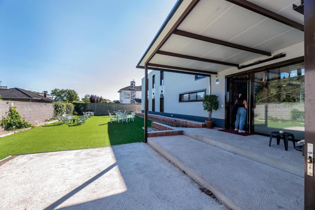 Albergue Santiago 15 Monforte Monforte De Lemos Εξωτερικό φωτογραφία
