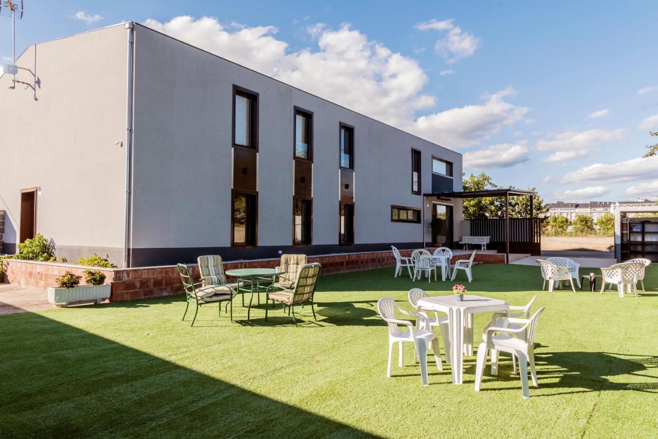 Albergue Santiago 15 Monforte Monforte De Lemos Εξωτερικό φωτογραφία