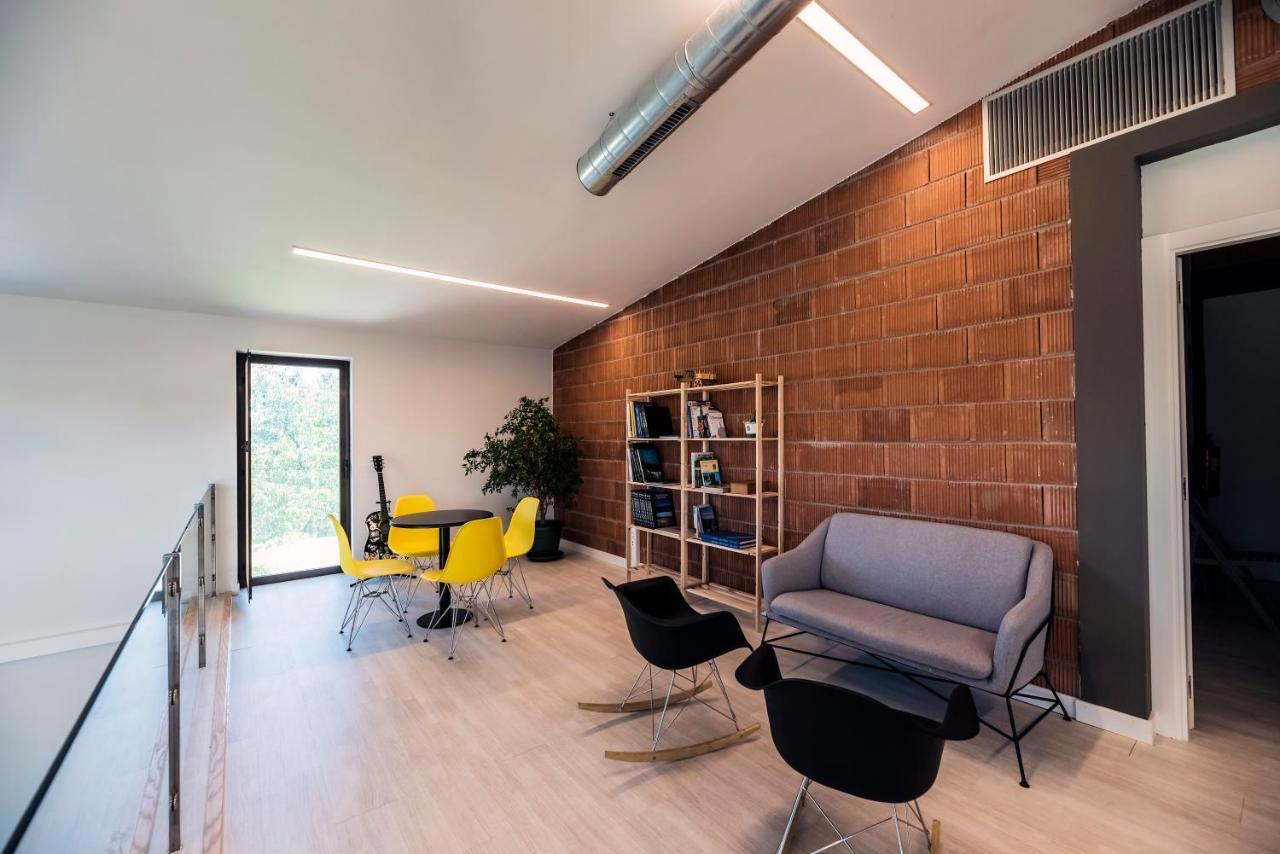 Albergue Santiago 15 Monforte Monforte De Lemos Εξωτερικό φωτογραφία